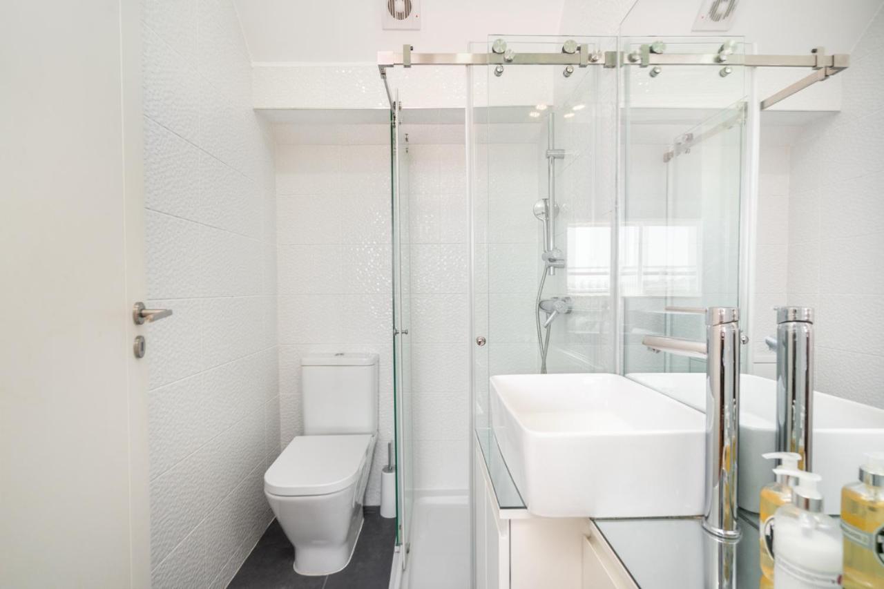WHome | Premium River View Apartment Lissabon Exterior foto